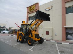 JCB 3DX 4×4 Backhoe Loader 2017 full