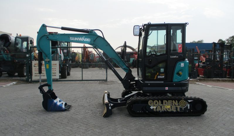 New SUNWARD SWE35UF Mini Hydraulic Excavator 2024 full