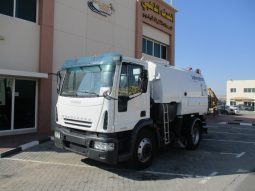 IVECO Euro Cargo 140E21 4×2 Sweeper Truck 2009 full