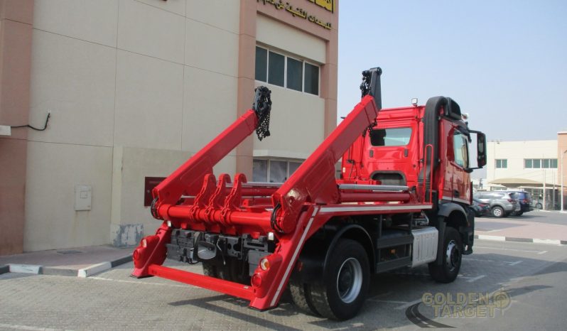 Mercedes Arocs 1832 4×2 Skip Loader 2015 full