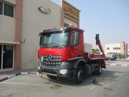 Mercedes Arocs 1832 4×2 Skip Loader 2015 full